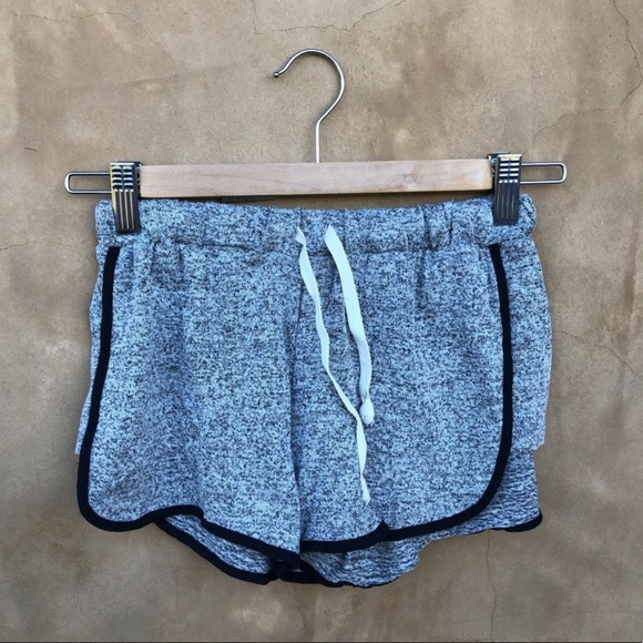 Monroe Shorts - Picture 2 of 3